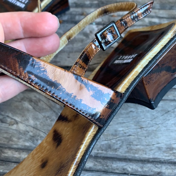 Stuart Weitzman Sandals - Picture 13 of 17